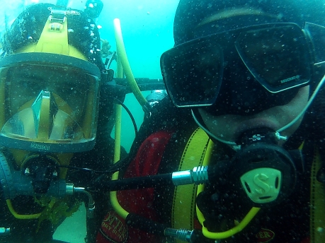 Archaeologists and certified commercial divers Antonio Santos and Adolfo Martins at the Bayonnaise shipwreck, Finisterre.